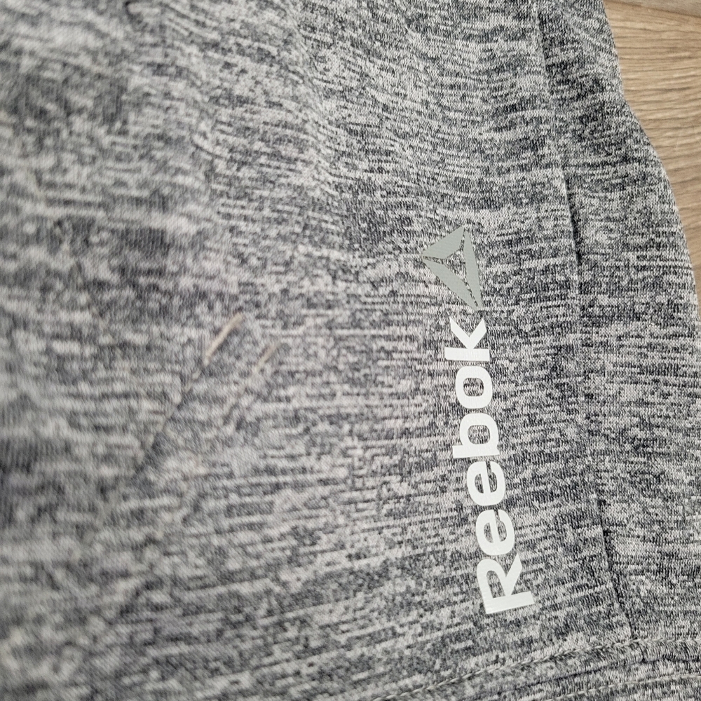 Reebok Men's Gray Zip Hoodie - Size Medium - Picture 5 of 6